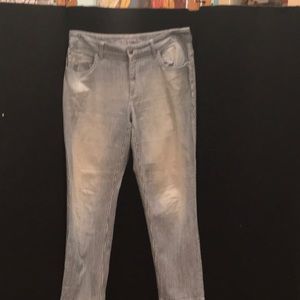 Chicos soft pinstripe .05 plantium jeans